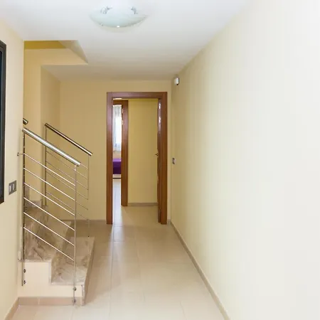 Homeholidaysrentals Ilusion Apartment *