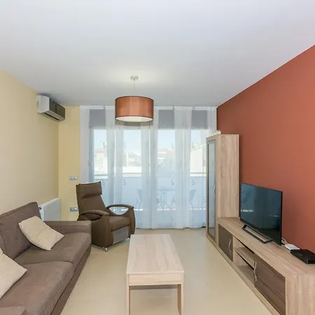 Homeholidaysrentals Ilusion Apartment